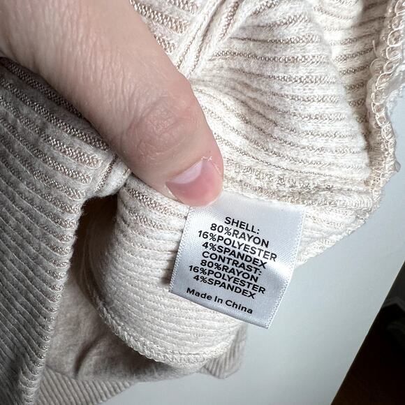 EVEREVE Cream Turtleneck Sweater - Picture 4 of 5